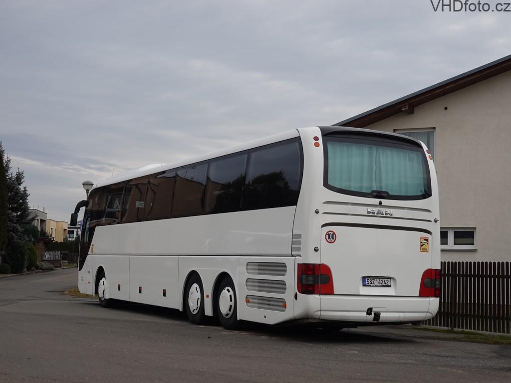 MAN RHC 444 Lion’s Coach L – 5SZ 4242, Alois Ullmann Poděbrady – vhdfoto.cz